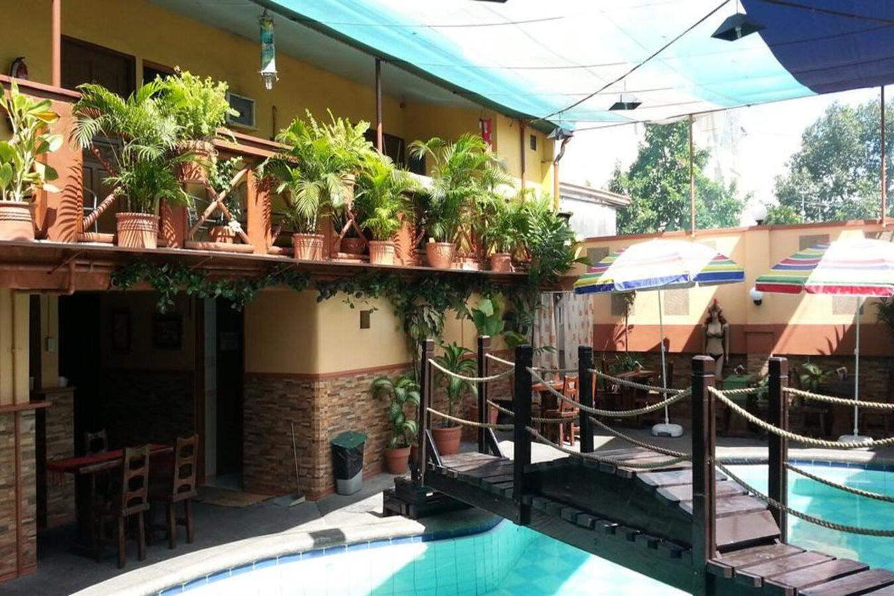 Kokomos Hotel And Restaurant Анхелес Экстерьер фото