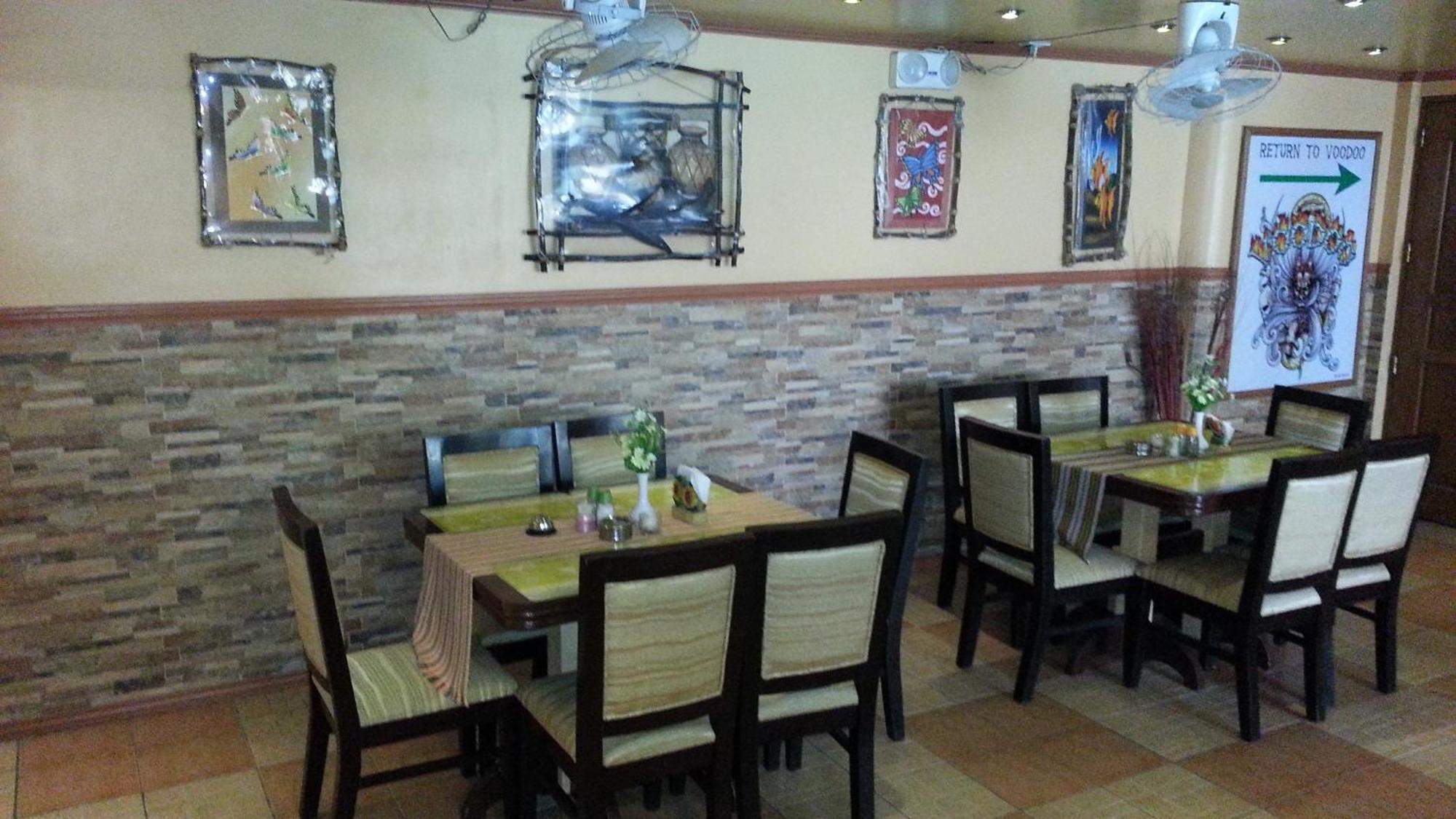 Kokomos Hotel And Restaurant Анхелес Экстерьер фото
